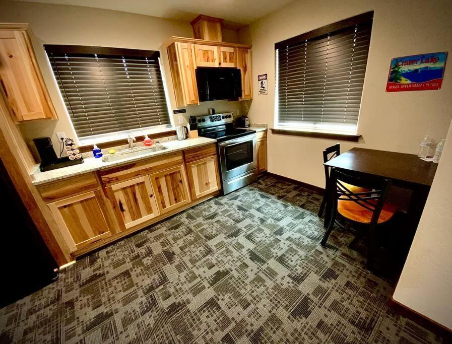 Bear Mountain - Suite 6 Grants Pass Eksteriør billede